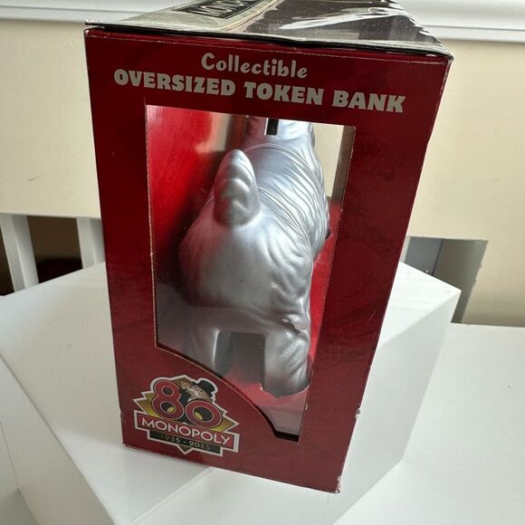 Monopoly Oversized Token Bank Scotty Dog 80th Anniversary 1935 - 2015 Hasbro NEW - Picture 2 of 8